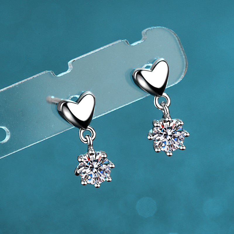 moissanite simple heart-shaped earrings