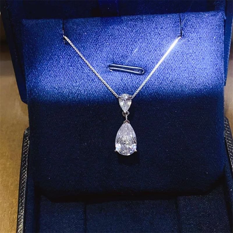 necklace clavicle chain moissanite diamond pendant