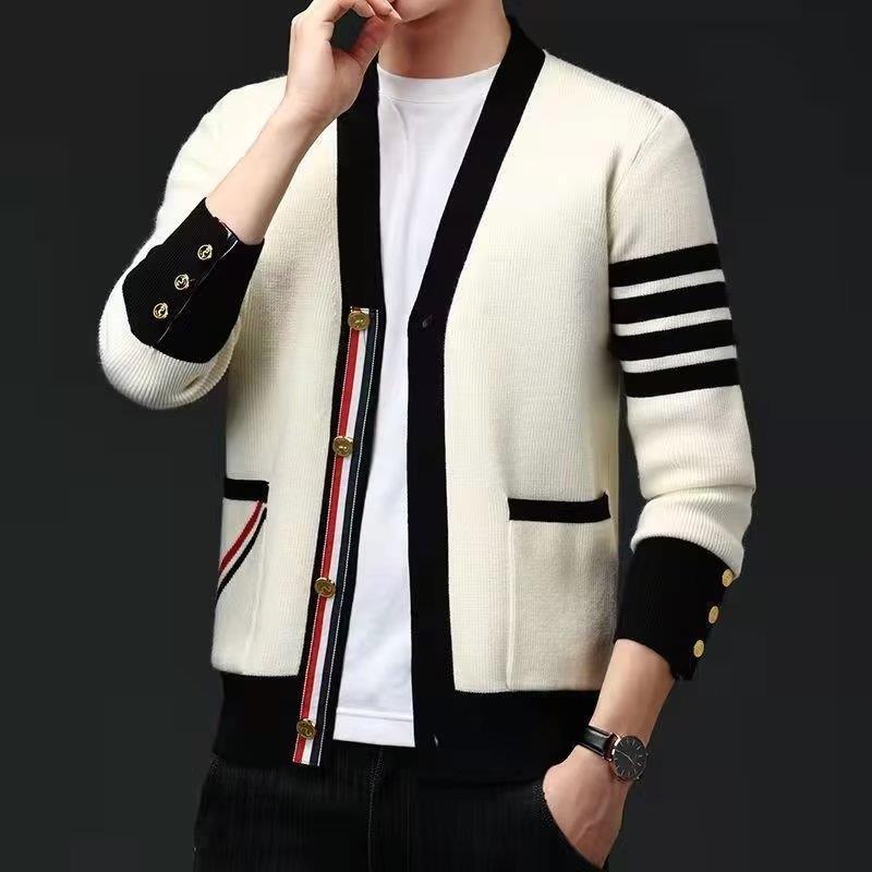 Handsome sweater tops men's knitted cardigan
